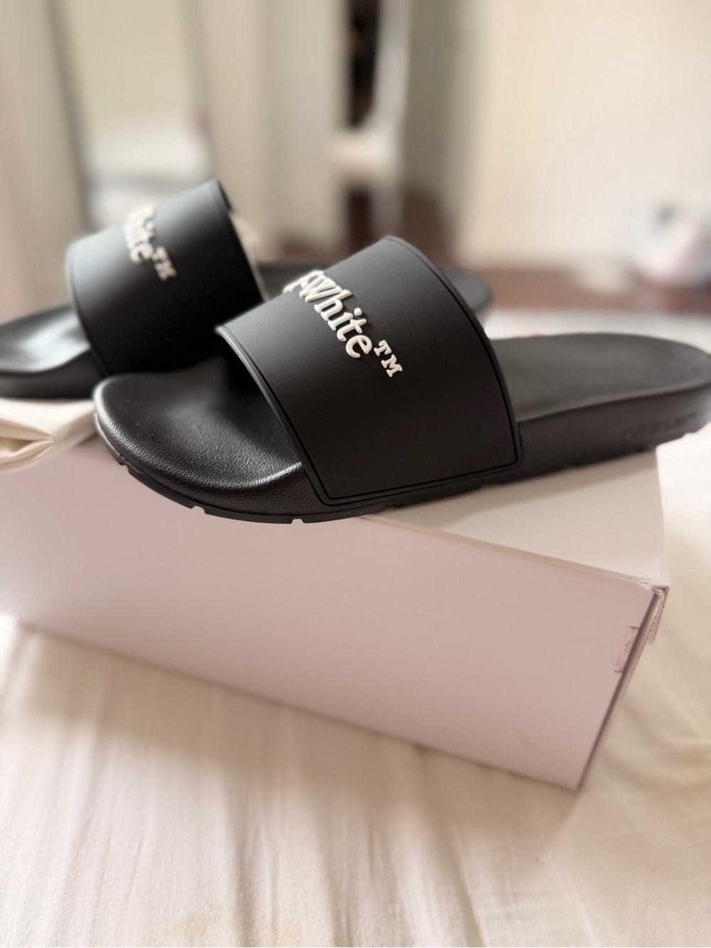 Off-White Black Slide Sandals with White Logo - Picture 4 of 9